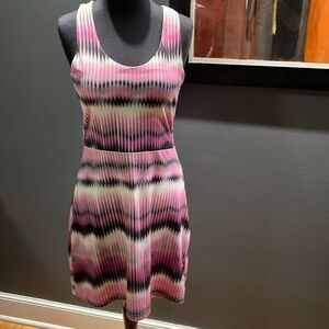 Tehama stretch jersey racerback tank fit & flare built-in shelf bra midi. Small